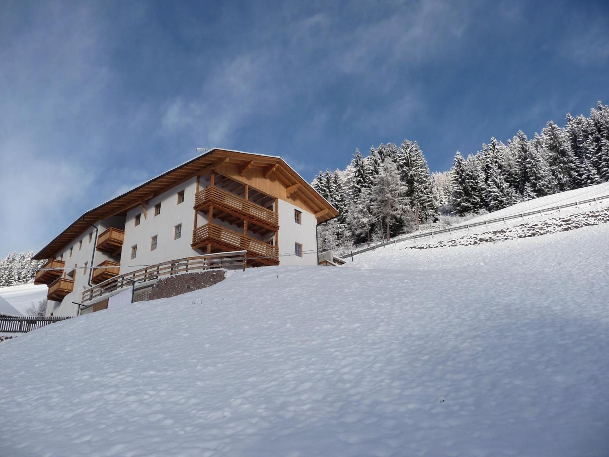 Putzerhof Aparthotel Funes  Εξωτερικό φωτογραφία