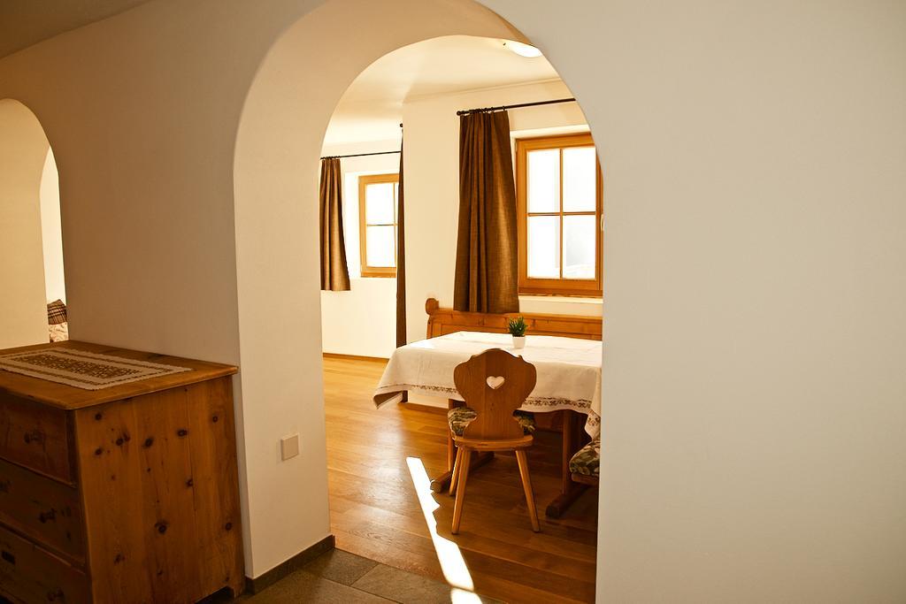 Putzerhof Aparthotel Funes  Εξωτερικό φωτογραφία
